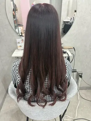 ロング カラー 佐藤 琴海のヘアスタイル