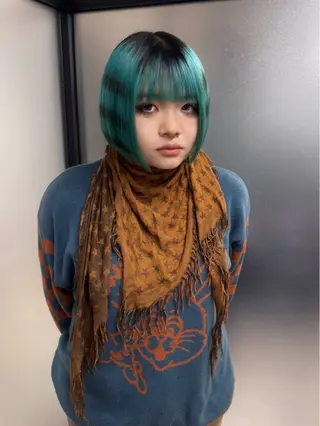 ショート カラー SALOWIN 原宿 IL Salice所属・MIMI🌻໋᳝݊ 個性派カラー⑅ ⸝꙳のヘアスタイル