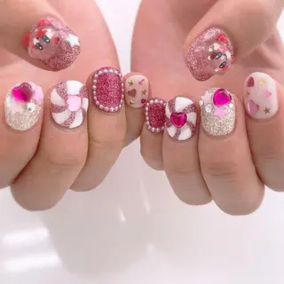 ネイル 五十嵐 美智のネイルデザイン