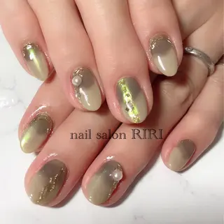 ネイル private  nail  salon RIRI所属・RIRI リリのネイルデザイン