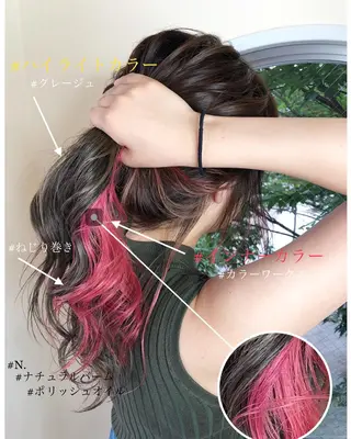 ロング カラー 上霜 菜月のヘアスタイル