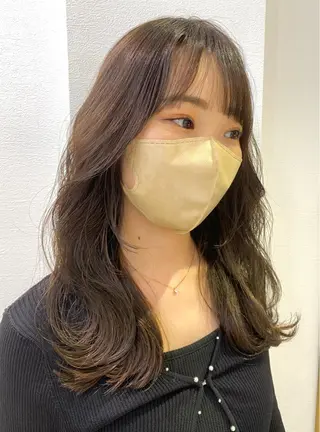 ロング カラー レイヤーカット /透明感カラー西田のヘアスタイル