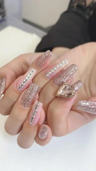 ネイル Munail サロン所属・むねいる nail salonのネイルデザイン