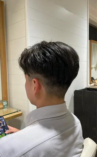 メンズ 🐝メンズハイライト …Rioのヘアスタイル