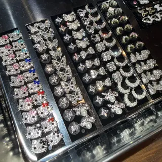 耳つぼジュエリー 🎀Amiのヘアスタイル