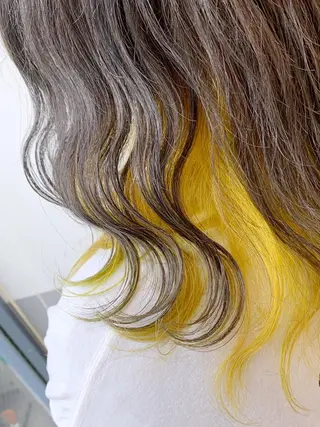 ミディアム デザインカラー🎉 sumi（スミ）のヘアスタイル