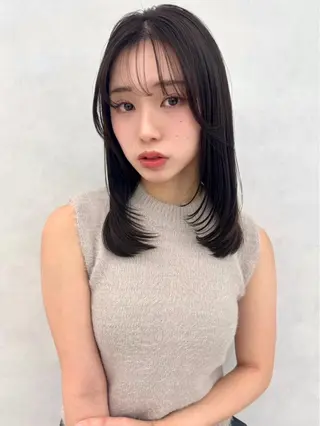 ロング 🇰🇷韓国レイヤー 艶カラー／田川佑紀のヘアスタイル