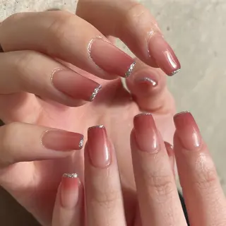 ネイル Manon Yuiのマツエク・マツパデザイン