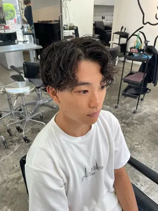 パーマ 吉田聖 【メンズヘア特化】のヘアスタイル