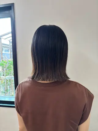 ミディアム みぞぐち じゅりのヘアスタイル