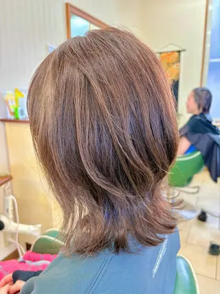 ミディアム Cut Booth DECO所属・小関 大介のヘアスタイル