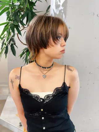 ショート くせ毛カットとパーマ /美容室難民の方是非のヘアスタイル