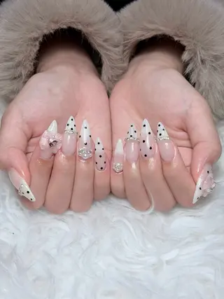 ネイル Julli ジュリのネイルデザイン