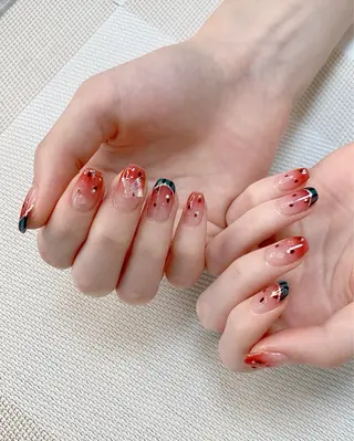 ネイル ネイルサロンD&D所属・劉 丹丹のネイルデザイン