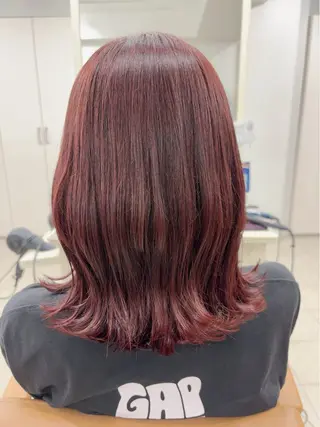 ミディアム カラー 工藤 沙羅のヘアスタイル