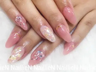 ネイル Nail lieNのネイルデザイン