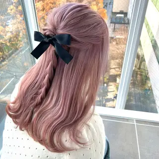 セミロング カラー ᴋᴀɴᴀ 🎀のヘアスタイル