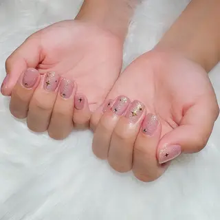 ショート Nail Salon RINO所属・伊藤 なつみのネイルデザイン