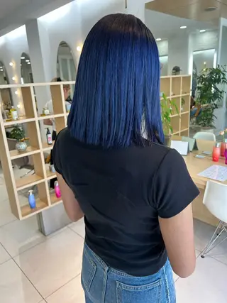 セミロング 🍀透明感抜群🍀/ ハイトーンカラーのヘアスタイル