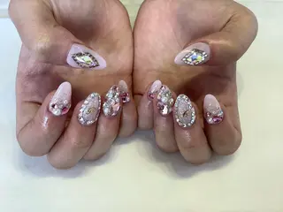 ネイル 💎🐰 saki. m 🐰💎のネイルデザイン