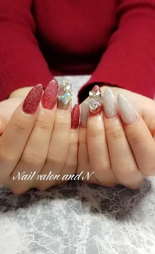 ネイル and Nのネイルデザイン