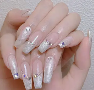 ネイル 💅E•U•B NAIL🌹所属・横浜市中区曙町 ネイルE·U·Bのネイルデザイン