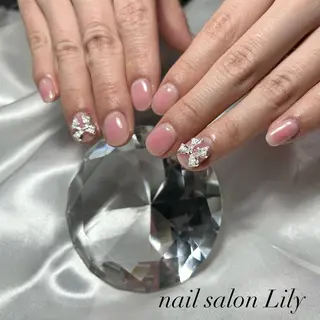 ネイル nail salon Lily所属・藤田 璃々のネイルデザイン