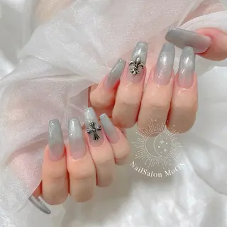 ネイル MoON...❤︎ MeGuのネイルデザイン