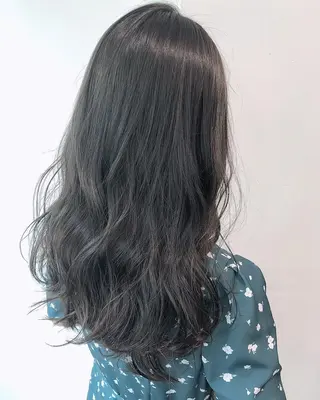 セミロング カラー うる艶/レイヤー 🪞池袋LAND🪞のヘアスタイル