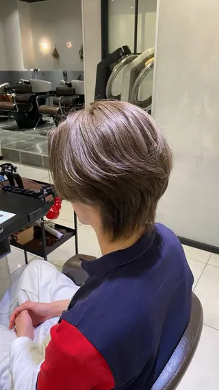 ミディアム カラー メンズ earth南柏所属・野老 海音のヘアスタイル