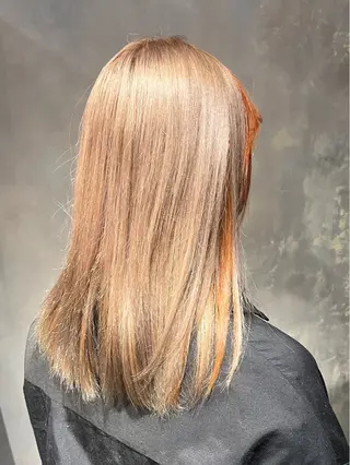 セミロング カラー 新開 さらのヘアスタイル