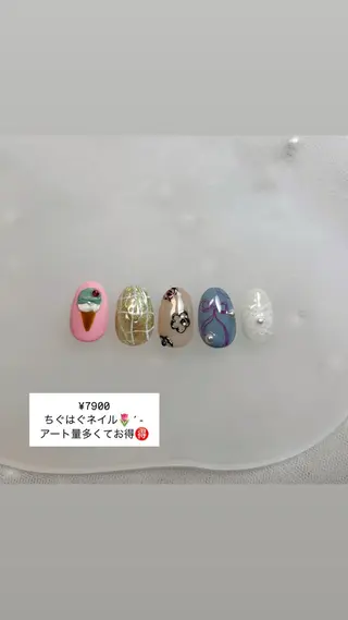 ショート watanabe miyuuのネイルデザイン