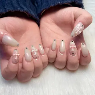 ネイル adorable 〈Kurumi〉のネイルデザイン