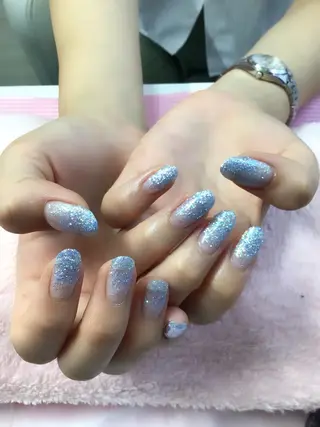 ネイル e.nail所属・和賀井 恵理のネイルデザイン