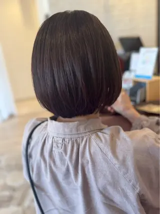 ミディアム 神谷 あいりのヘアスタイル