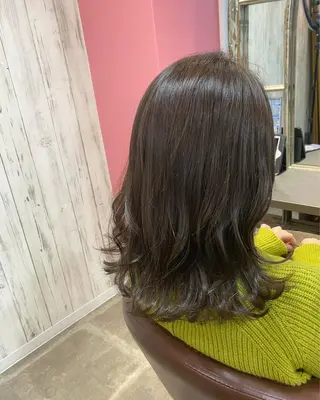 セミロング カラー パーマ ami by Absolute所属・🐠店長 二田直人🐠のヘアスタイル