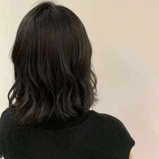 カラー Eleanor 池袋 ミカのヘアスタイル