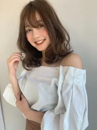 ミディアム カラー 透明感/オリーブ/ グレージュ/YUKAのヘアスタイル