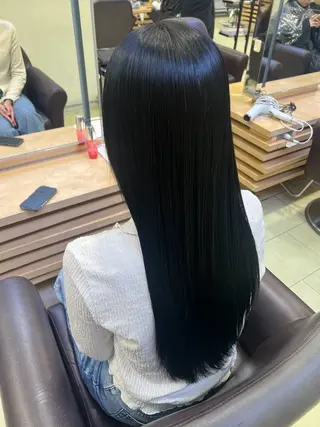 セミロング 艶カラー/eye 🫧ྀི/栞のヘアスタイル