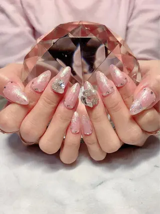 ネイル NailSalonMooN所属・Nail Salon MooNのネイルデザイン