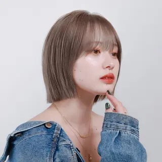 ミディアム カラー 顔周り/レイヤー/ 透明感/みっきーのヘアスタイル