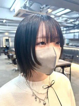 ショート ハイトーン/赤みなし 透明感/ririkaのヘアスタイル