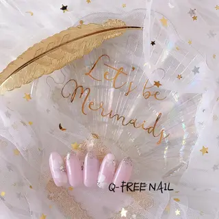 ロング カラー ネイル Q Free nailsのネイルデザイン