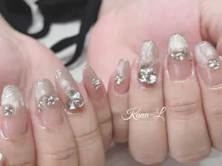 ネイル 芦辺 香奈のネイルデザイン