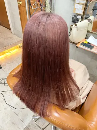 セミロング カラー 【ピンク/韓国ヘア/ ヘアセット】亜海のヘアスタイル