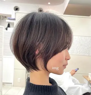 ショート AHNKISM所属・似合わせカット💎 トレンドレイヤーのヘアスタイル