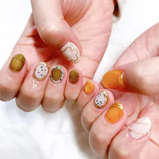 ネイル 根津 綾子のネイルデザイン