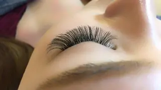マツエク・マツパ eyelash b-worksのマツエク・マツパデザイン