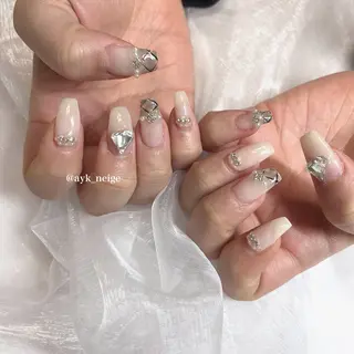 ネイル n'eige nail所属・大谷 綾香のネイルデザイン