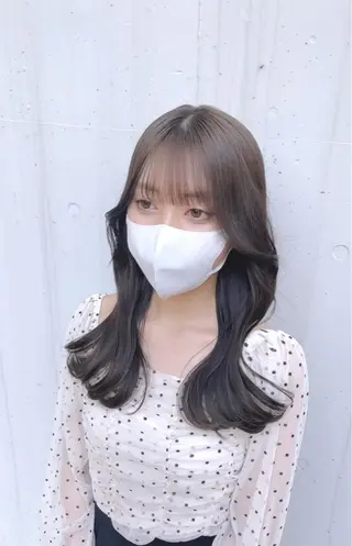 セミロング カラー 泉 堅也のヘアスタイル